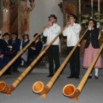 Auftritt in der bis auf den letzten Platz besetzten Pfarrkirche Schwyz